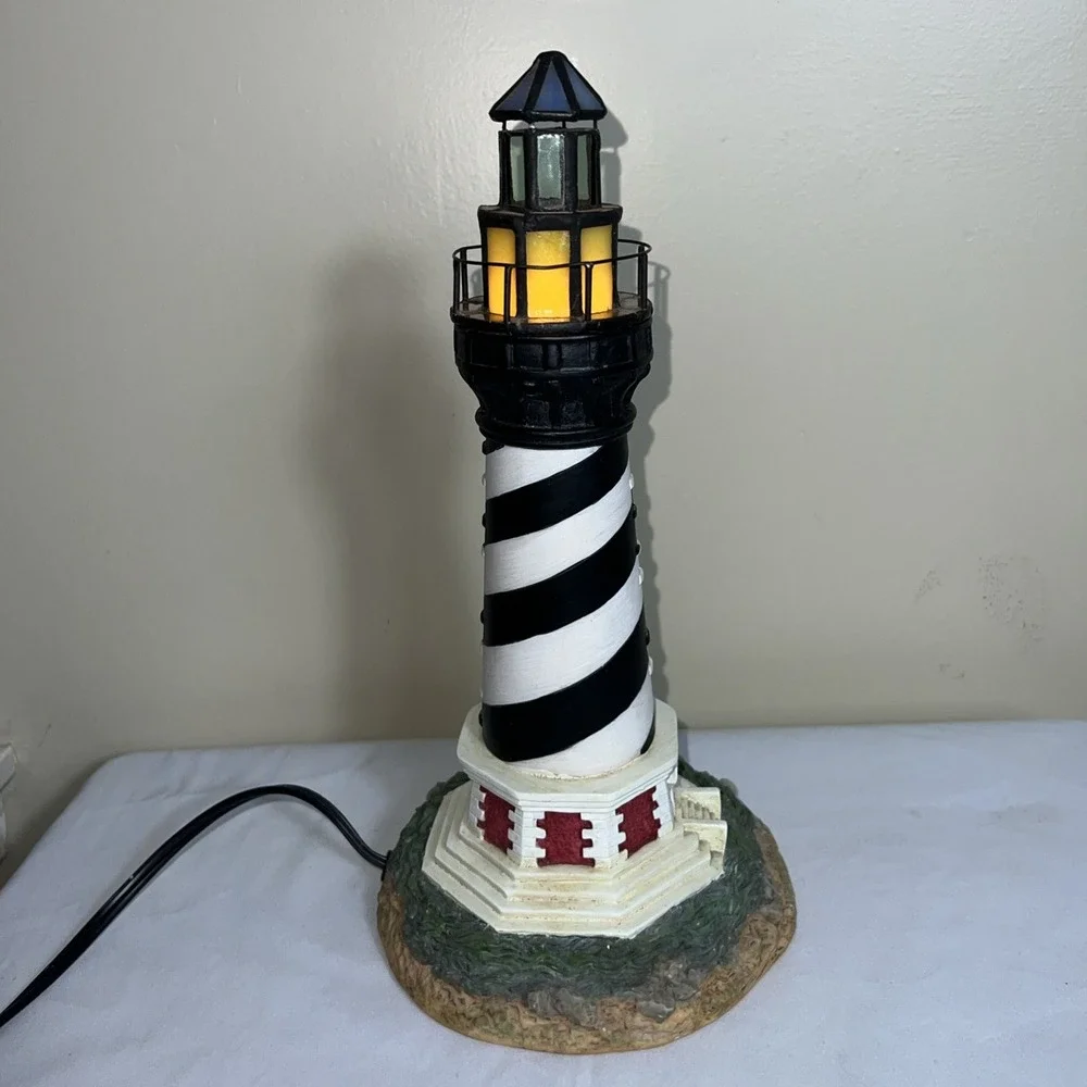 Vintage Cape Hatters Lighthouse Night‎ Light Stain Glass at top on/off switch
